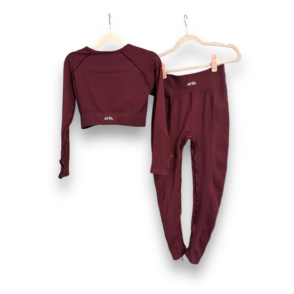 NWT Set - AYBL Reflex Seamless Leggings & Crop Top Matching Set - Plum - Picture 5 of 8